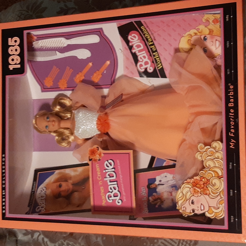 Collectible 1985 Peaches ‘n Cream Barbie (New) Repro 2009